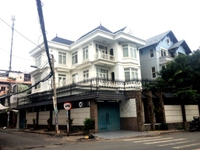 Cho thuê Villa đường Thành Thái Phường 12 Quận 10 DTSD 750m2!!! Cho thuê Villa đường Thành Thái Phường 12 Quận 10 DTSD 750m2!!!