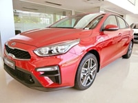 Bán xe Kia Cerato All New giá 559 triệu, tặng 1 năm bảo hiểm vật chất Bán xe Kia Cerato All New giá 559 triệu, tặng 1 năm bảo hiểm vật chất