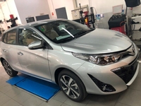 YARIS 1.5G màu bạc nhập khẩu Thái giao ngay YARIS 1.5G màu bạc nhập khẩu Thái giao ngay