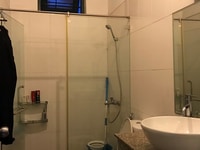 Nhà nguyên căn 5x18 đúc 1T2L 3PN, 3WC, đường rộng 8m, có chỗ để xe hơi Nhà nguyên căn 5x18 đúc 1T2L 3PN, 3WC, đường rộng 8m, có chỗ để xe hơi