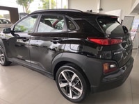 Kona tiêu chuẩn+ ĐB+ Turbo full màu giảm 40 tr , tặng 5 tr phụ kiện Kona tiêu chuẩn+ ĐB+ Turbo full màu giảm 40 tr , tặng 5 tr phụ kiện