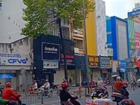 Mặt tiền đường Lê Hồng Phong, kinh doanh đa ngành nghề, 4 tầng, giá 9. Mặt tiền đường Lê Hồng Phong, kinh doanh đa ngành nghề, 4 tầng, giá 9.