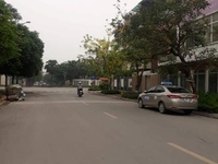 Bán nhà Biệt thự KĐT Văn Phú, Lê Trọng Tấn. Nhà đẹp, 200m2, giá 13 tỷ Bán nhà Biệt thự KĐT Văn Phú, Lê Trọng Tấn. Nhà đẹp, 200m2, giá 13 tỷ