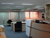 Cho thuê văn phòng Bình Thạnh giá rẻ 45M, View kính thoáng mát Cho thuê văn phòng Bình Thạnh giá rẻ 45M, View kính thoáng mát