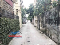 Bán đất nằm trong ngõ Ngô Xuân Quảng, Trâu Quỳ. DT 75m, hướng Bắc Bán đất nằm trong ngõ Ngô Xuân Quảng, Trâu Quỳ. DT 75m, hướng Bắc