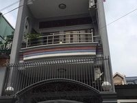 Bán gấp nhà hẻm Lê Hồng Phong, P. 14 Q. 10, 3,4x12m, 1 lầu 1 lửng, chỉ Bán gấp nhà hẻm Lê Hồng Phong, P. 14 Q. 10, 3,4x12m, 1 lầu 1 lửng, chỉ
