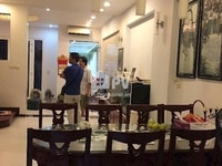 Cho thuê nhà Liễu Giai, Ba Đình nhà phân lô 5 tầng ô tô đỗ cửa 16 tr Cho thuê nhà Liễu Giai, Ba Đình nhà phân lô 5 tầng ô tô đỗ cửa 16 tr