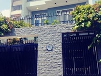Bán gấp biêt thự 8x20m 2 lầu Bình Dương Bến Cát đầy đủ tiện ích SHR Bán gấp biêt thự 8x20m 2 lầu Bình Dương Bến Cát đầy đủ tiện ích SHR