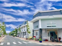 Cần bán nhà gần chợ bến cát, giấy tờ hợp lệ, 1 trệt 1 lầu Cần bán nhà gần chợ bến cát, giấy tờ hợp lệ, 1 trệt 1 lầu