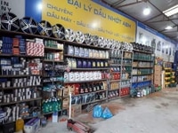 Tuyển gấp thợ chuyên lốp ô tô Tuyển gấp thợ chuyên lốp ô tô
