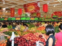 Chi nhánh cần bổ sung thêm 04 nhân viên cho cửa hàng tiêu dùng. Chi nhánh cần bổ sung thêm 04 nhân viên cho cửa hàng tiêu dùng.