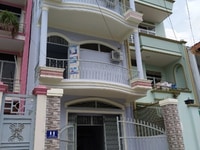 Miễn phí T1 nhiều tiện ích, gác lửng, ban công (3 phòng) cửa sổ thoáng Miễn phí T1 nhiều tiện ích, gác lửng, ban công (3 phòng) cửa sổ thoáng
