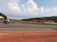 Sang gấp lô đất 250m2 thổ cư sát kcn dân đông giá 480tr Sang gấp lô đất 250m2 thổ cư sát kcn dân đông giá 480tr