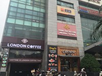 Cần bán gấp căn hộ 133m2-3PN tòa M5 Nguyễn Chí Thanh nhà đẹp full đồ Cần bán gấp căn hộ 133m2-3PN tòa M5 Nguyễn Chí Thanh nhà đẹp full đồ