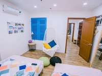 Cc bán lại căn hộ view biển full nội thất S 68m2 BC hướng Nam Cc bán lại căn hộ view biển full nội thất S 68m2 BC hướng Nam