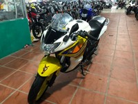 HONDA CBR 150 màu trắng chính chủ biển HN-218 HONDA CBR 150 màu trắng chính chủ biển HN-218