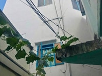 Nhà đúc 2 lầu,sân thượng ngay ngã 4 Hoàng Hoa Thám, Nguyễn Văn Đậu Nhà đúc 2 lầu,sân thượng ngay ngã 4 Hoàng Hoa Thám, Nguyễn Văn Đậu