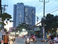 Bán nhà ngay mặt tiền đường Nguyễn Duy Trinh, Quận 2 Bán nhà ngay mặt tiền đường Nguyễn Duy Trinh, Quận 2