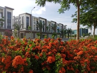 Cần bán gấp căn Shophouse 3 tầng tại dự án Centa City đẹp nhất khu vực Cần bán gấp căn Shophouse 3 tầng tại dự án Centa City đẹp nhất khu vực