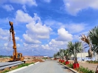 Em bán đất nền ngay cầu Xáng Bình Chánh chỉ 750tr/100m2 sổ hồng riêng Em bán đất nền ngay cầu Xáng Bình Chánh chỉ 750tr/100m2 sổ hồng riêng