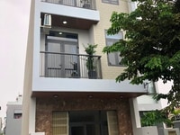 Cần bán căn nhà rất đẹp 3 tầng mê lệch mặt tiền đường Bùi Trang Chước Cần bán căn nhà rất đẹp 3 tầng mê lệch mặt tiền đường Bùi Trang Chước