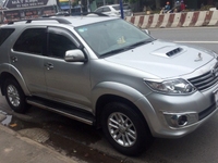 Bán xe nhà cực đẹp Fortuner 2013 số sàn, 1 cầu, máy dầu xe cá nhân Bán xe nhà cực đẹp Fortuner 2013 số sàn, 1 cầu, máy dầu xe cá nhân