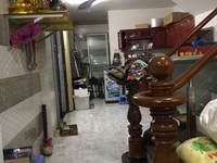 Sang nhượng lại nhà nguyên căn thuận tiện buôn bán, làm văn phòng Sang nhượng lại nhà nguyên căn thuận tiện buôn bán, làm văn phòng