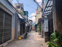 Bán gấp nhà HXH 886 CMT8, P5,T.Bình, trệt 3 lầu đúc chỉ 7 tỷ Bán gấp nhà HXH 886 CMT8, P5,T.Bình, trệt 3 lầu đúc chỉ 7 tỷ