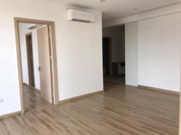 Cho thuê căn hộ chung cư đồ cơ bản KĐT Việt Hưng, Long Biên. 75m. Cho thuê căn hộ chung cư đồ cơ bản KĐT Việt Hưng, Long Biên. 75m.