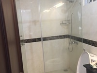Tôi cho thuê lại căn hộ cao cấp Samland Giai Việt 150m2 Tôi cho thuê lại căn hộ cao cấp Samland Giai Việt 150m2