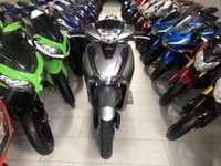 Cần bán xe ( SH150 ) .Hàng mới nguyên rin Cần bán xe ( SH150 ) .Hàng mới nguyên rin
