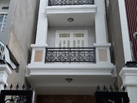 Nhà 3 lầu 106m2 ngay chợ Hiệp Bình - Giảm 400 triệu cho khách thiện ch Nhà 3 lầu 106m2 ngay chợ Hiệp Bình - Giảm 400 triệu cho khách thiện ch