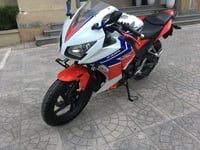 Honda CBR 150 2 mắt màu trắng đỏ chính chủ 2017 Honda CBR 150 2 mắt màu trắng đỏ chính chủ 2017