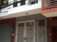 MT Chu Văn An,1 trệt 3 lầu: 4 PN , 5 WC , 1 PK , 1 bếp,giá 11,7 tỷ MT Chu Văn An,1 trệt 3 lầu: 4 PN , 5 WC , 1 PK , 1 bếp,giá 11,7 tỷ