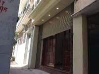 Bán nhà trong ngõ phố Vũ Ngọc Phan, 5 tầng, khu vực đông dân, 4,3 tỷ Bán nhà trong ngõ phố Vũ Ngọc Phan, 5 tầng, khu vực đông dân, 4,3 tỷ