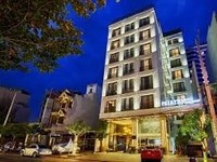 Cho thuê nhà MT mới tinh ngay ngã tư Nơ Trang Long, P11, DT 4m2x20m, Cho thuê nhà MT mới tinh ngay ngã tư Nơ Trang Long, P11, DT 4m2x20m,