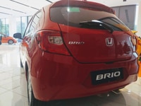 Bán xe Honda Brio V đỏ, 100 triệu nhận xe đủ chi phí, vay 90% Bán xe Honda Brio V đỏ, 100 triệu nhận xe đủ chi phí, vay 90%