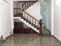 Cho thuê nhà 2 tầng mt Nguyễn Đức Cảnh gần 3/2 chỉ 8 triệu Cho thuê nhà 2 tầng mt Nguyễn Đức Cảnh gần 3/2 chỉ 8 triệu