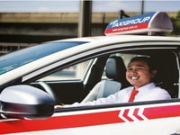 Tuyển Lái Xe Taxi Tại Hà Nội (Ưu Tiên Lái Mới, Không Áp doanh số) Tuyển Lái Xe Taxi Tại Hà Nội (Ưu Tiên Lái Mới, Không Áp doanh số)