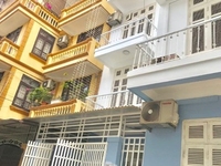 Bán nhà phân lô Trung kính vỉa hè rộng, 2 mặt tiền,ô tô tránh : 11 tỷ Bán nhà phân lô Trung kính vỉa hè rộng, 2 mặt tiền,ô tô tránh : 11 tỷ