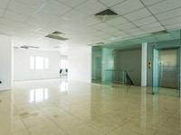 Cho thuê văn phòng 100m2 đường lê văn lương tân phong quận 7 Cho thuê văn phòng 100m2 đường lê văn lương tân phong quận 7