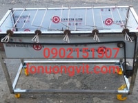 Lò nướng giò heo rút xương 2 tầng có mái che giá 6,5 triệu Lò nướng giò heo rút xương 2 tầng có mái che giá 6,5 triệu