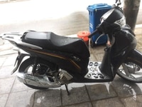 Xe SH đăng kí 5/2019 vừa mua được 2 tháng chán nên cần bán gấp Xe SH đăng kí 5/2019 vừa mua được 2 tháng chán nên cần bán gấp