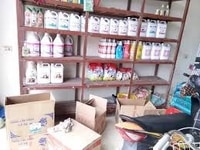 Cửa hàng mới khai trương cần tuyển 2 nhân viên Cửa hàng mới khai trương cần tuyển 2 nhân viên