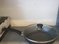 Chảo rán Ballarini Otranto 28 cm có vung kính made in Italy Chảo rán Ballarini Otranto 28 cm có vung kính made in Italy