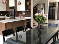 Biệt thự song lập Lucasta Villa 243m2(12x20m) full nội thất,có sổ hồng Biệt thự song lập Lucasta Villa 243m2(12x20m) full nội thất,có sổ hồng