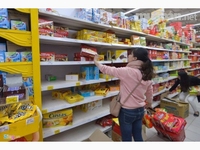 Tuyển nam nữ bán hàng tại chỗ Cửa Hàng Tuyển nam nữ bán hàng tại chỗ Cửa Hàng