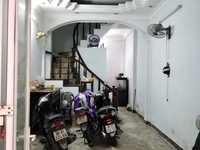 Bán nhà riêng đường Láng, Đống Đa, DT40m2, 4Tầng, MT3,5m, giá 3,1 tỷ Bán nhà riêng đường Láng, Đống Đa, DT40m2, 4Tầng, MT3,5m, giá 3,1 tỷ
