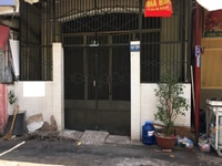 Bán nhà cấp 4 mặt tiền huỳnh văn bánh quận phú nhuận 4,4x14 giá 9,5 tỷ Bán nhà cấp 4 mặt tiền huỳnh văn bánh quận phú nhuận 4,4x14 giá 9,5 tỷ