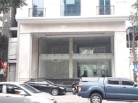 SHOWROOM, MBKD phố Nguyễn Trãi, Ngã Tư Sở, mặt tiền 9m, 180m2 SHOWROOM, MBKD phố Nguyễn Trãi, Ngã Tư Sở, mặt tiền 9m, 180m2